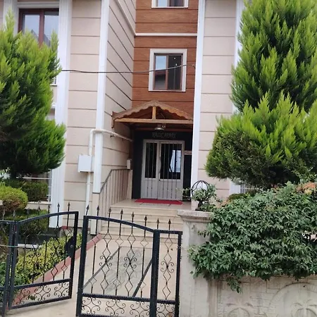 Halic Ялова